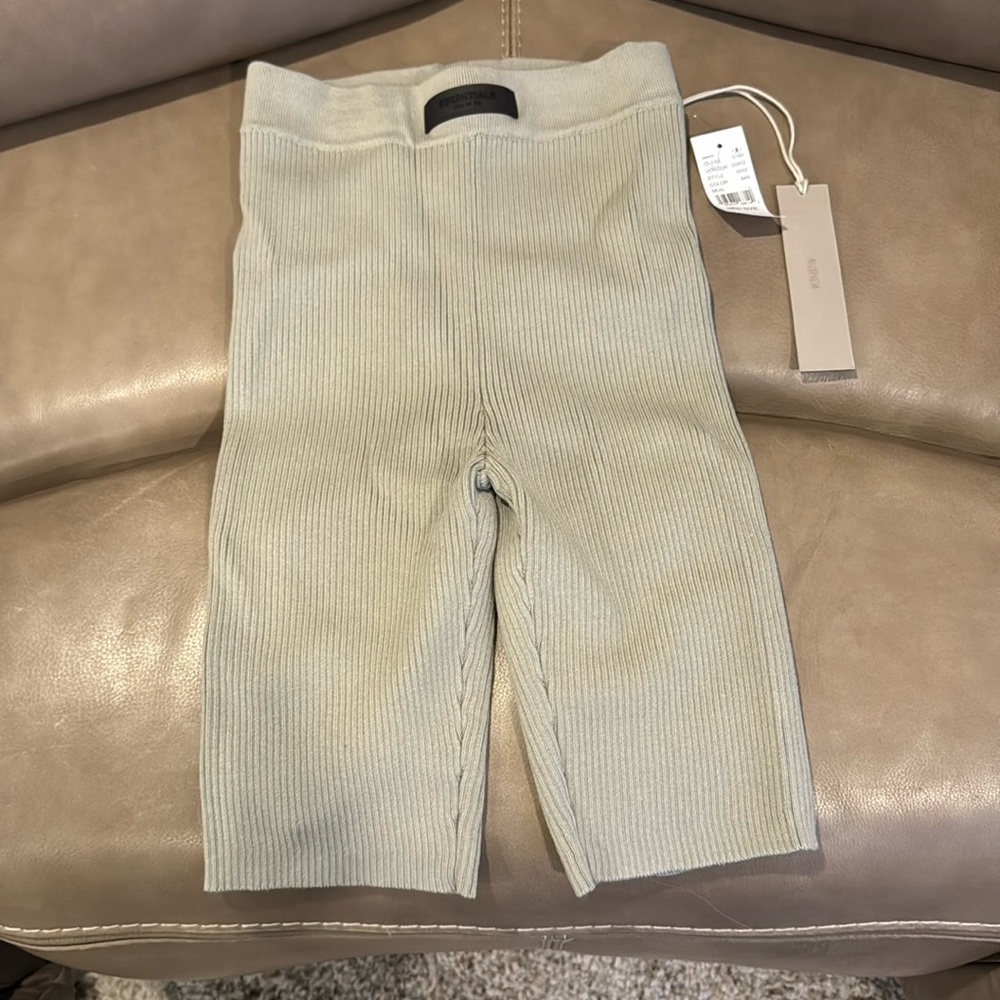 Essentials fear of God shorts
